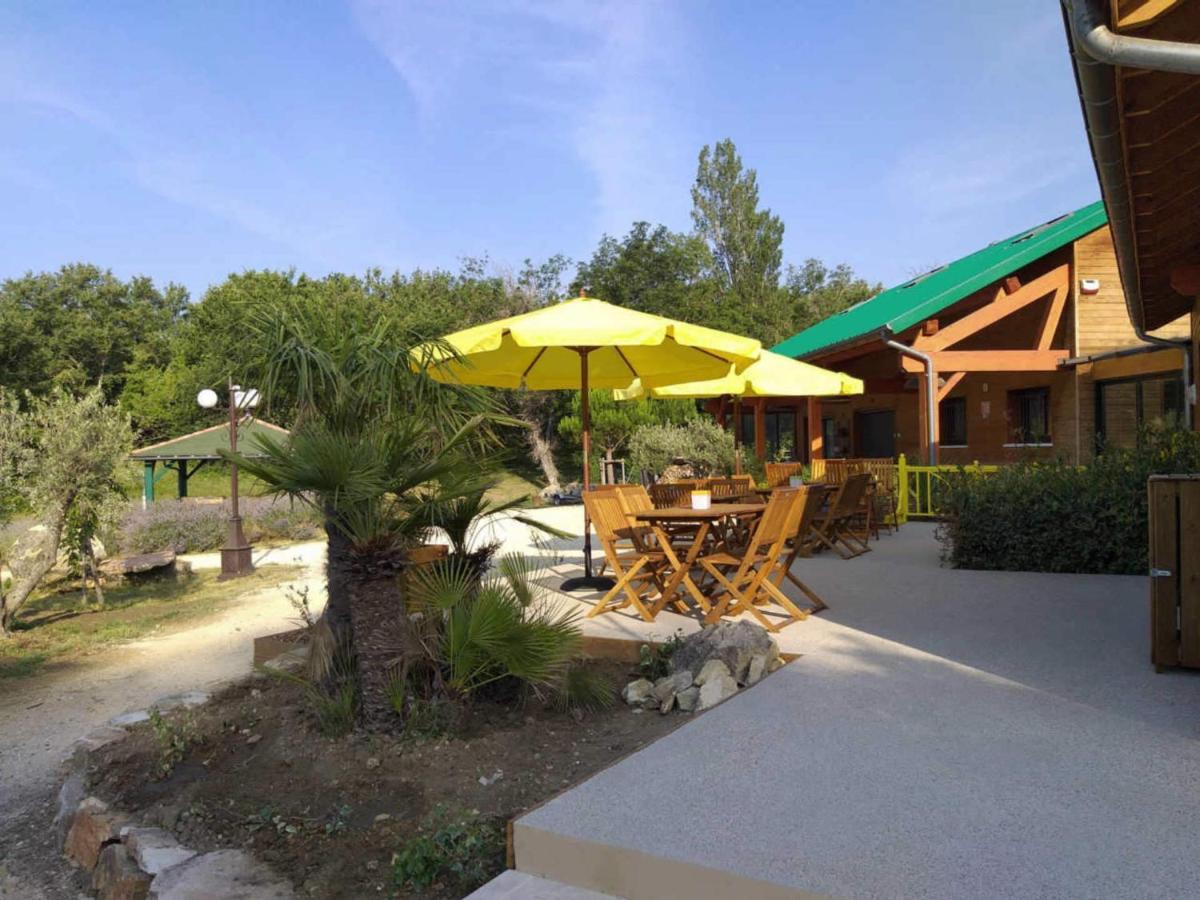 Les Chalets De Saint Maurice Dieulefit Bagian luar foto